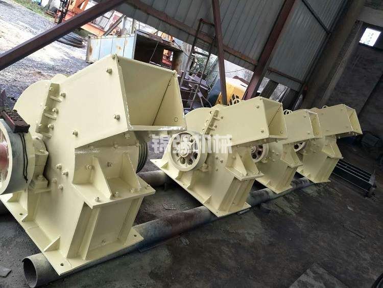錘式破碎機的工作原理是什么?哪家工廠價格比較劃算(圖3) 錘式破碎機的工作原理是什么?哪家工廠價格比較劃算(圖3)